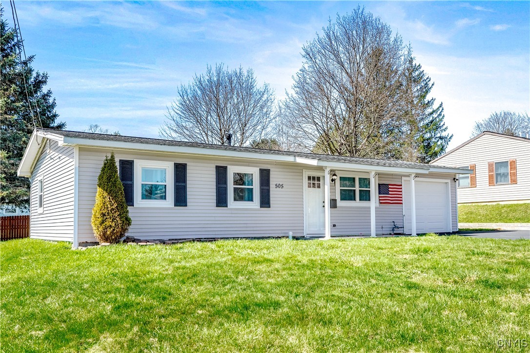 505 Keyes Road Utica, NY 13502 - Photo 1 of 28