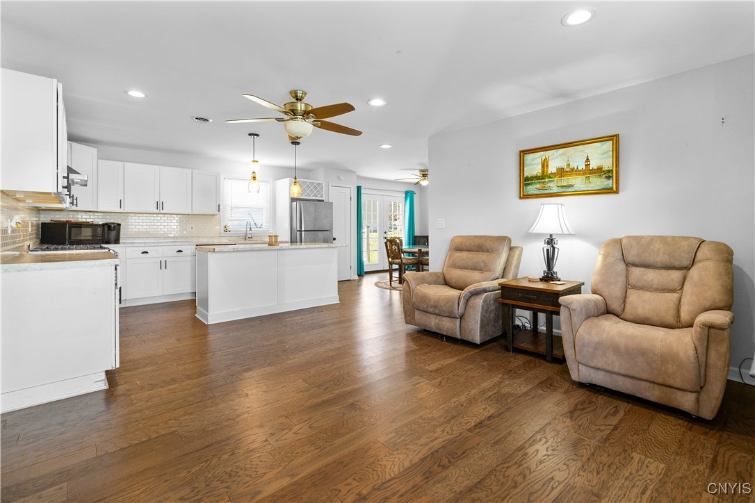 505 Keyes Road Utica, NY 13502 - Photo 7 of 28