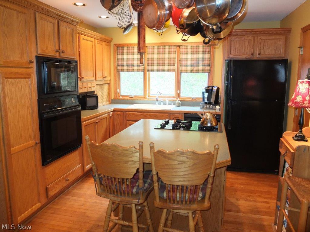 5101 Summitview Circle Northwest Canton, OH 44708 - Photo 4 of 24 Fully applianced kitchen with center island.