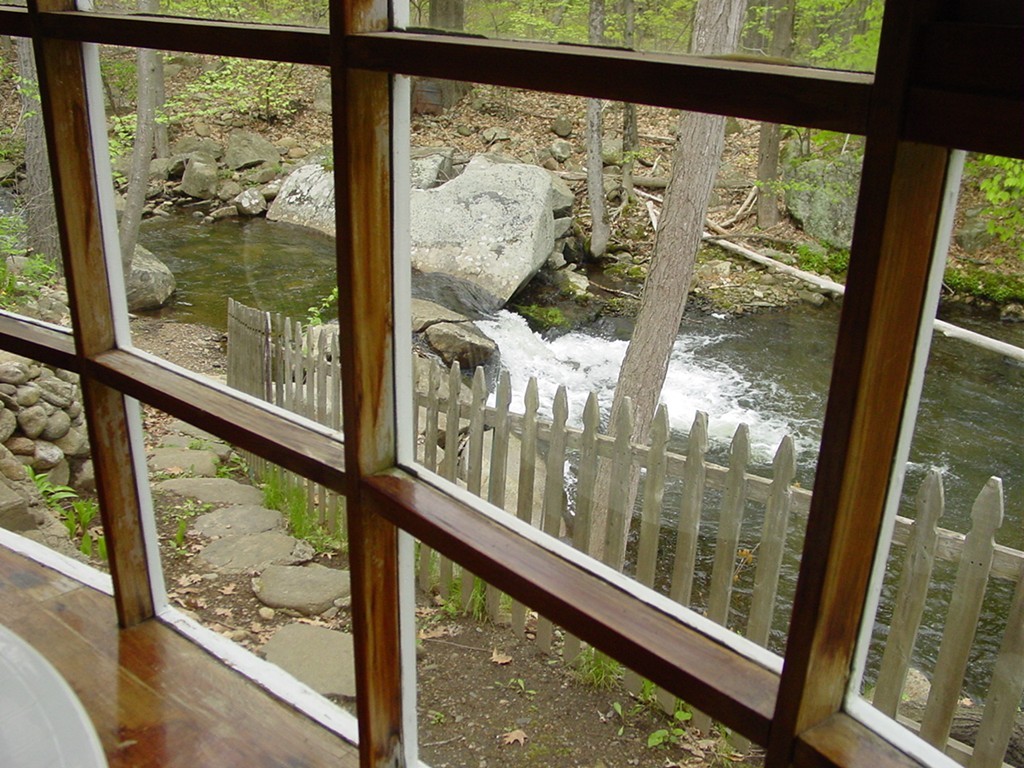 737 Rindge Road Fitchburg, MA 01420 - Photo 28 of 30 Gallery Image 28