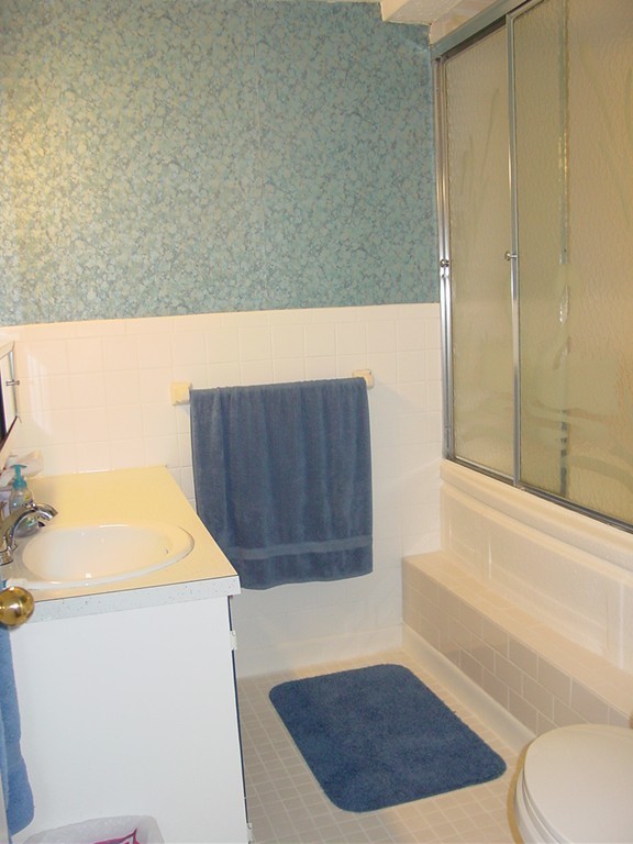 737 Rindge Road Fitchburg, MA 01420 - Photo 10 of 30 Gallery Image 10