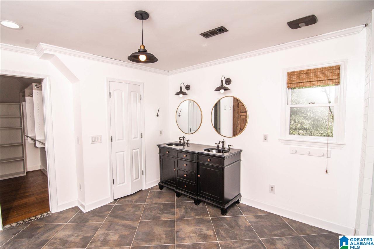303 Wind Ridge Northeast Jacksonville, AL 36265 - Photo 19 of 29