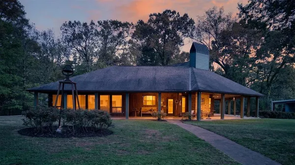 $765,000 | 17961 Munnerlyn Chapel Road, Ida, LA 71044