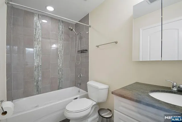 $639,900 | 12 Pulaski Place, Unit A, Hackensack, NJ 07601