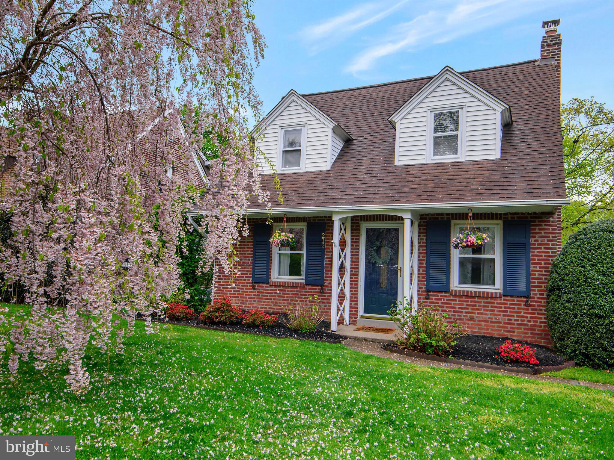 212 Valley View Road Media, PA 19063 - Photo 1 of 28
