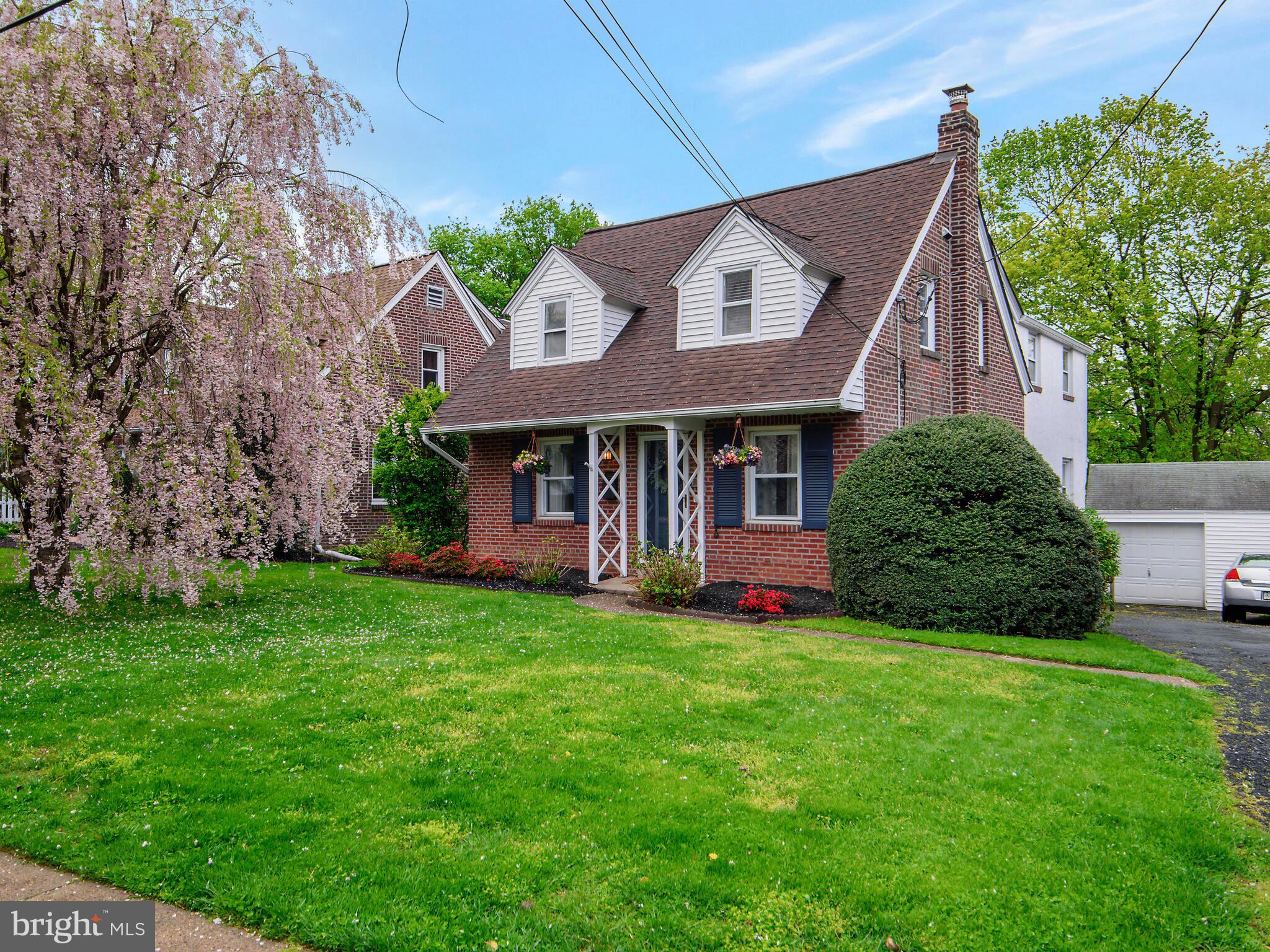 212 Valley View Road Media, PA 19063 - Photo 2 of 28