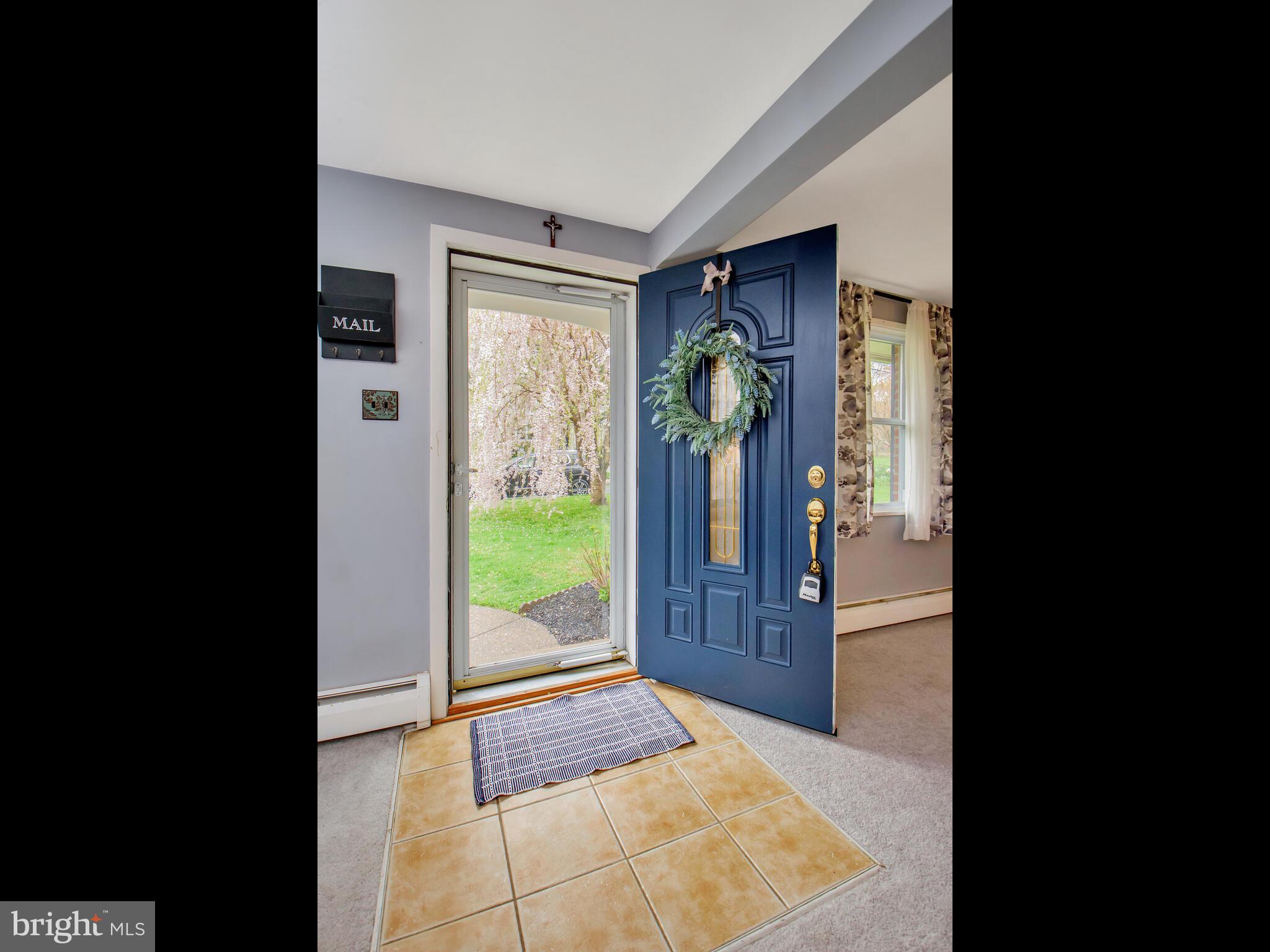 212 Valley View Road Media, PA 19063 - Photo 3 of 28
