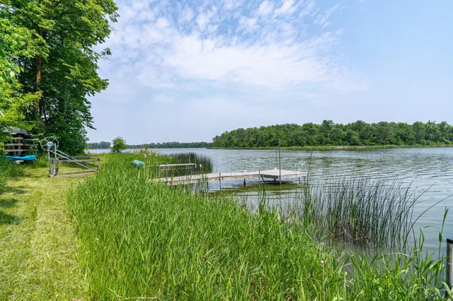 $199,999 | 37160 Braaten Lake Road Southeast, Fertile, MN 56540