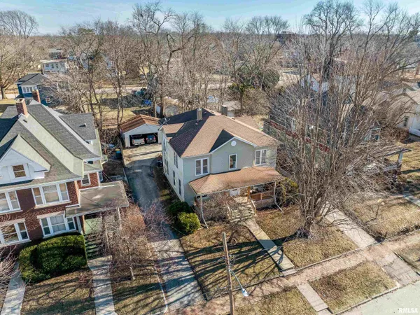 $205,000 | 373 North Cherry Street, Galesburg, IL 61401