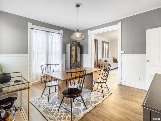 $215,000 | 373 North Cherry Street, Galesburg, IL 61401