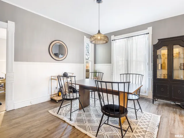 $215,000 | 373 North Cherry Street, Galesburg, IL 61401