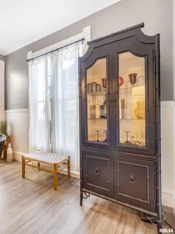 $215,000 | 373 North Cherry Street, Galesburg, IL 61401