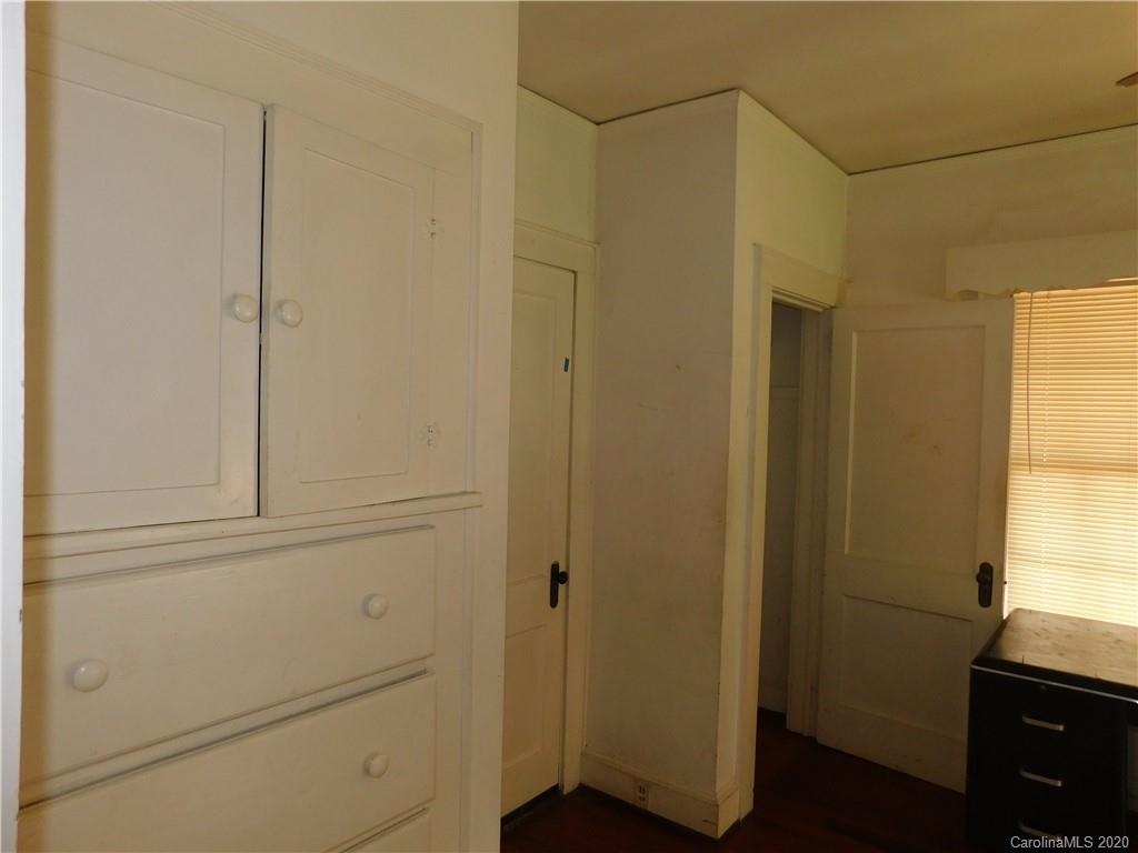 1382 Springdale Road, Unit 7 Lancaster, SC 29720 - Photo 23 of 31 a view of a bathroom with a sink
