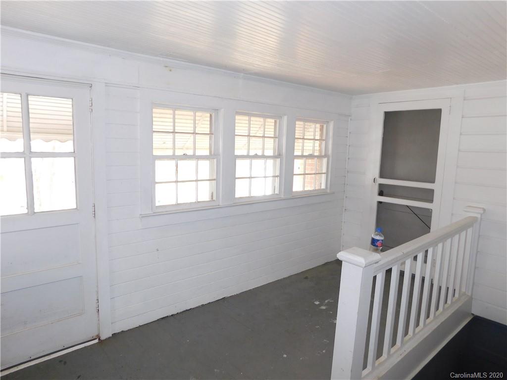 1382 Springdale Road, Unit 7 Lancaster, SC 29720 - Photo 26 of 31 an empty room with windows