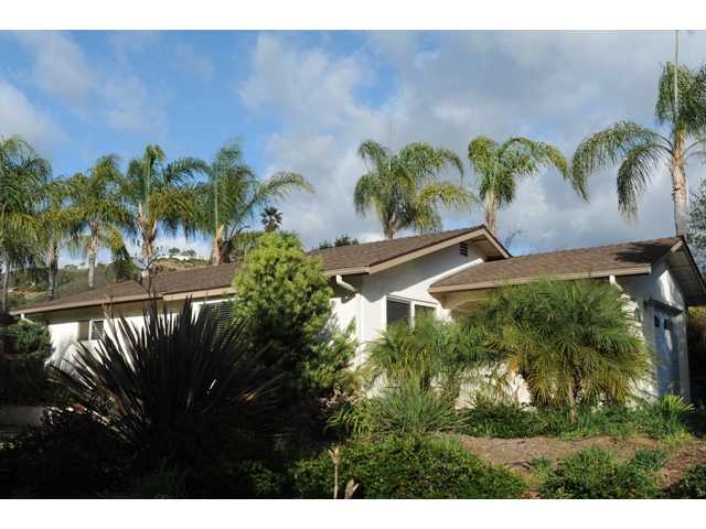 3426 Royal Road Vista, CA 92084 - Photo 2 of 24 Beautifully landscaped home in move in condition