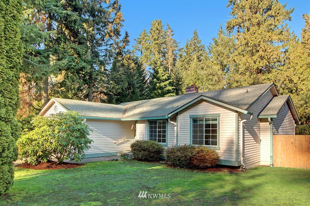 1017 215th Street Southeast Bothell, WA 98021 - Photo 2 of 24