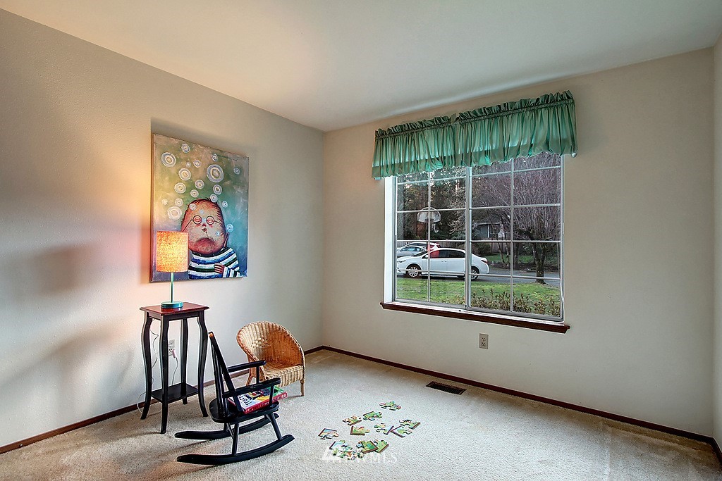 1017 215th Street Southeast Bothell, WA 98021 - Photo 13 of 24