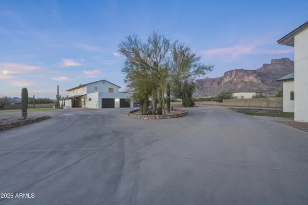 $1,200,000 | 661 North Al Sieber Road, Apache Junction, AZ 85119