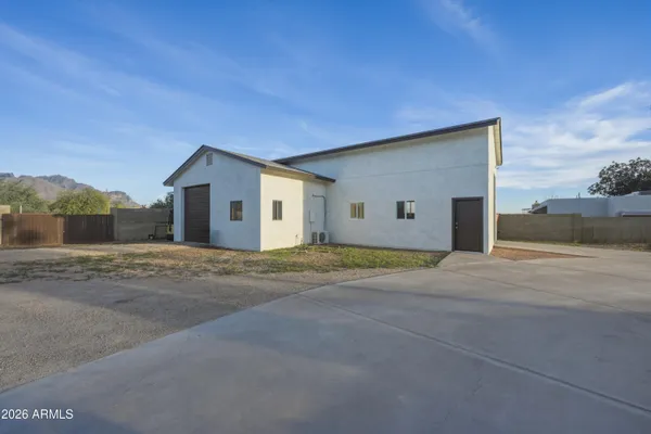 $1,200,000 | 661 North Al Sieber Road, Apache Junction, AZ 85119