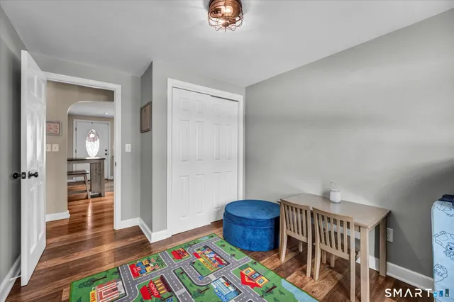 $349,900 | 104 Boston Road, Middletown, CT 06457