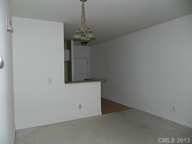 18605 Ruffner Drive, Unit 1C Cornelius, NC 28031 - Photo 4 of 9