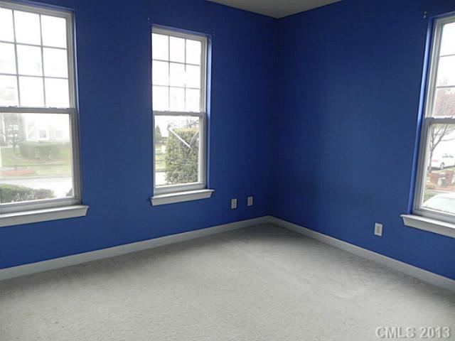 18605 Ruffner Drive, Unit 1C Cornelius, NC 28031 - Photo 6 of 9