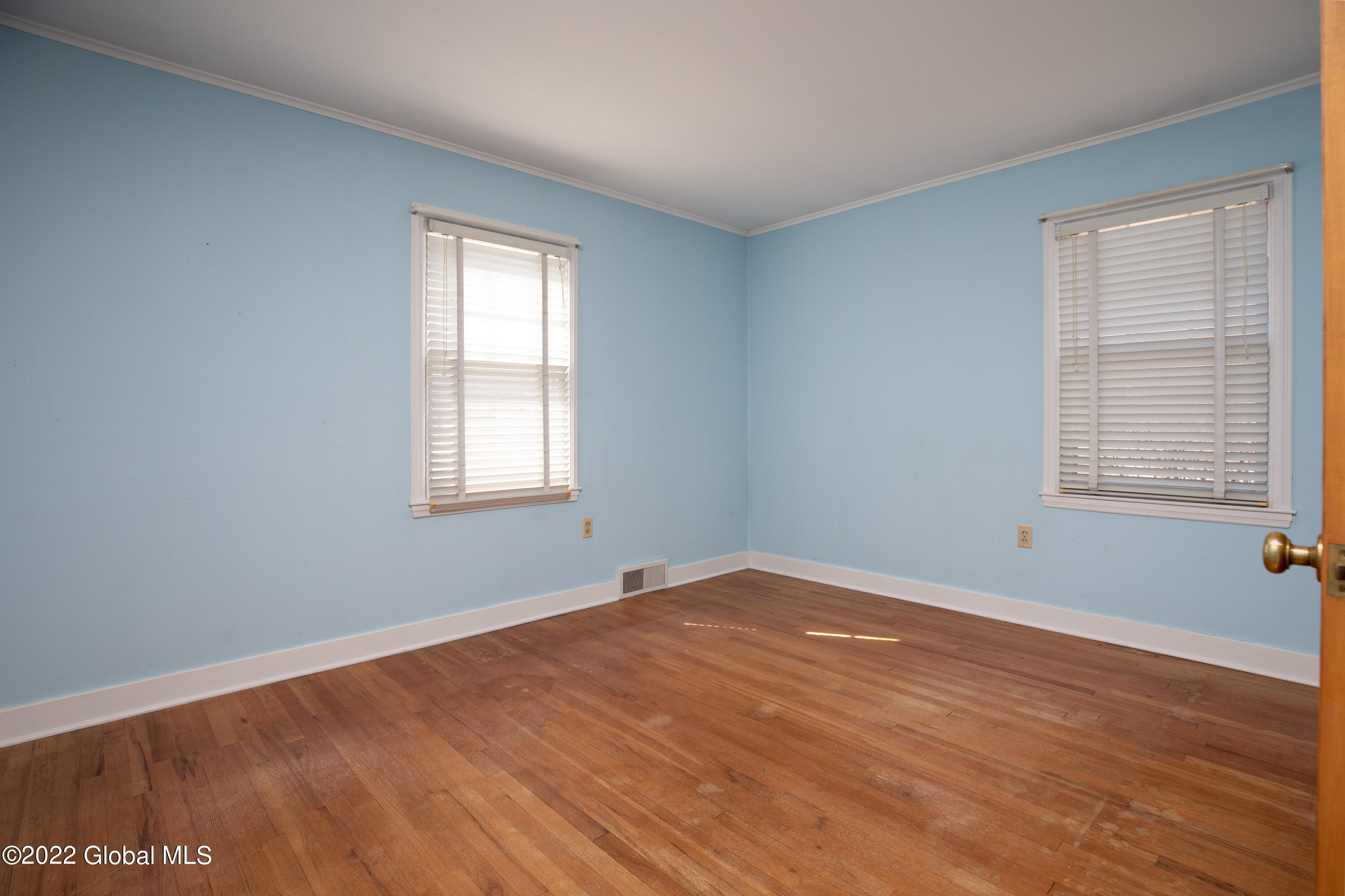 33 Pershing Road Queensbury, NY 12804 - Photo 9 of 19 33Pershing-14