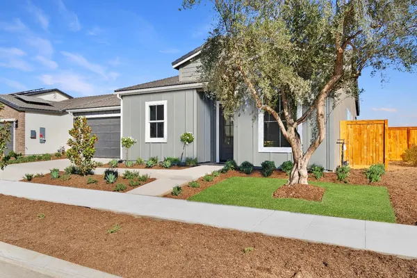 $694,950 | 2283 North Argyle Avenue, Clovis, CA 93619
