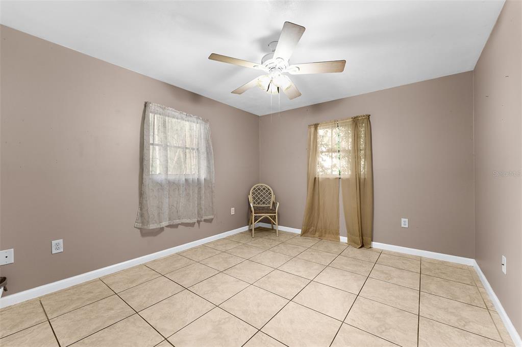 620 Burke Road Venice, FL 34293 - Photo 17 of 37 Gallery Image 17