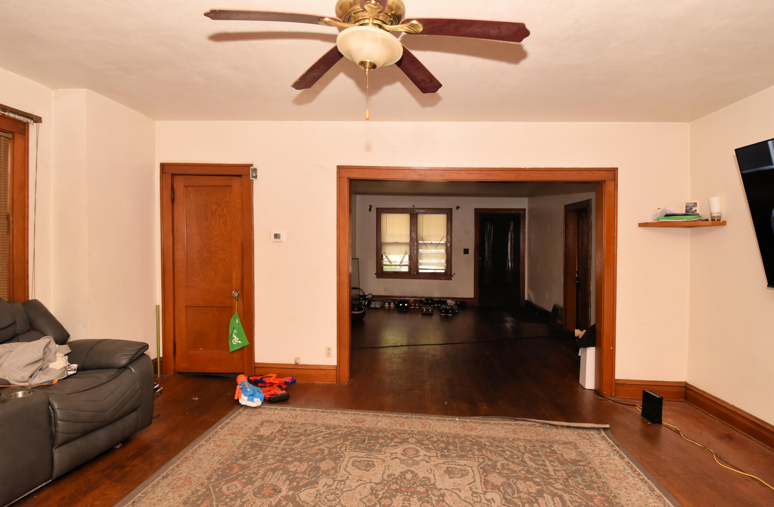 3623 Wright Avenue Racine, WI 53405 - Photo 6 of 18 MMG_0101