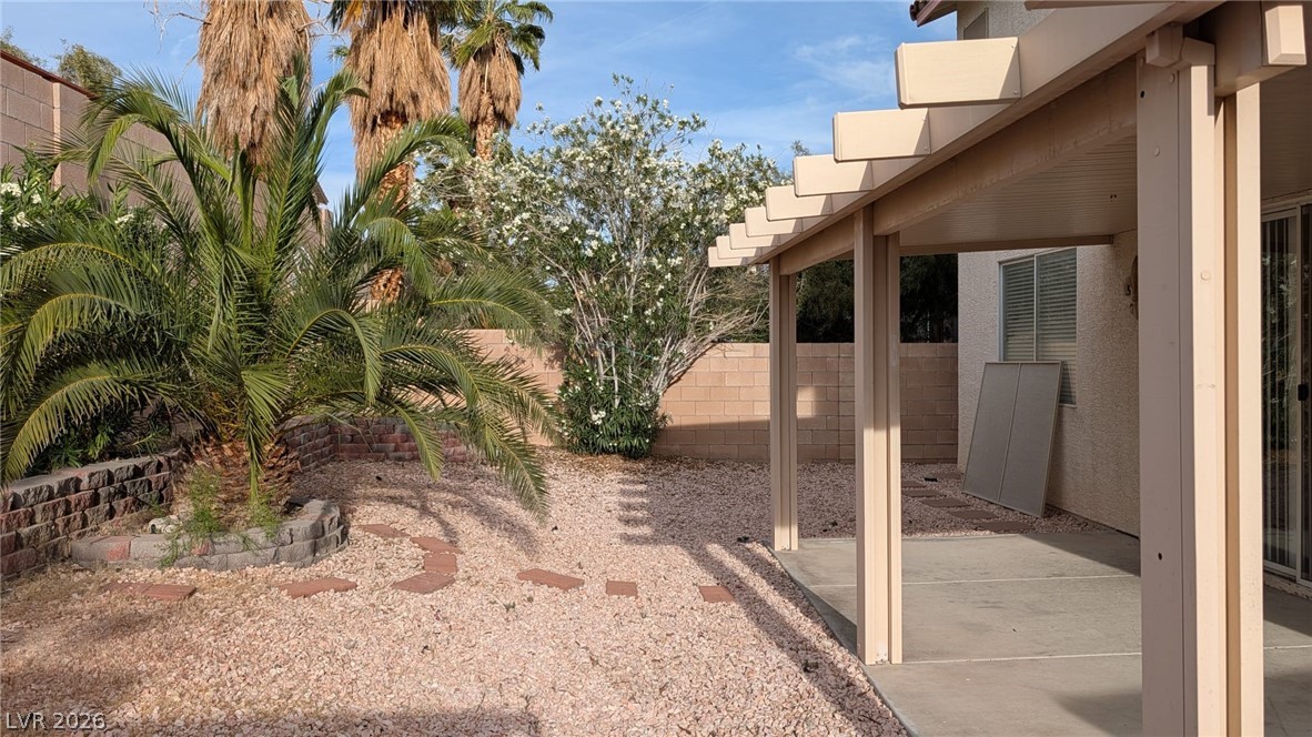 8130 Shellstone Avenue Las Vegas, NV 89117 - Photo 12 of 12