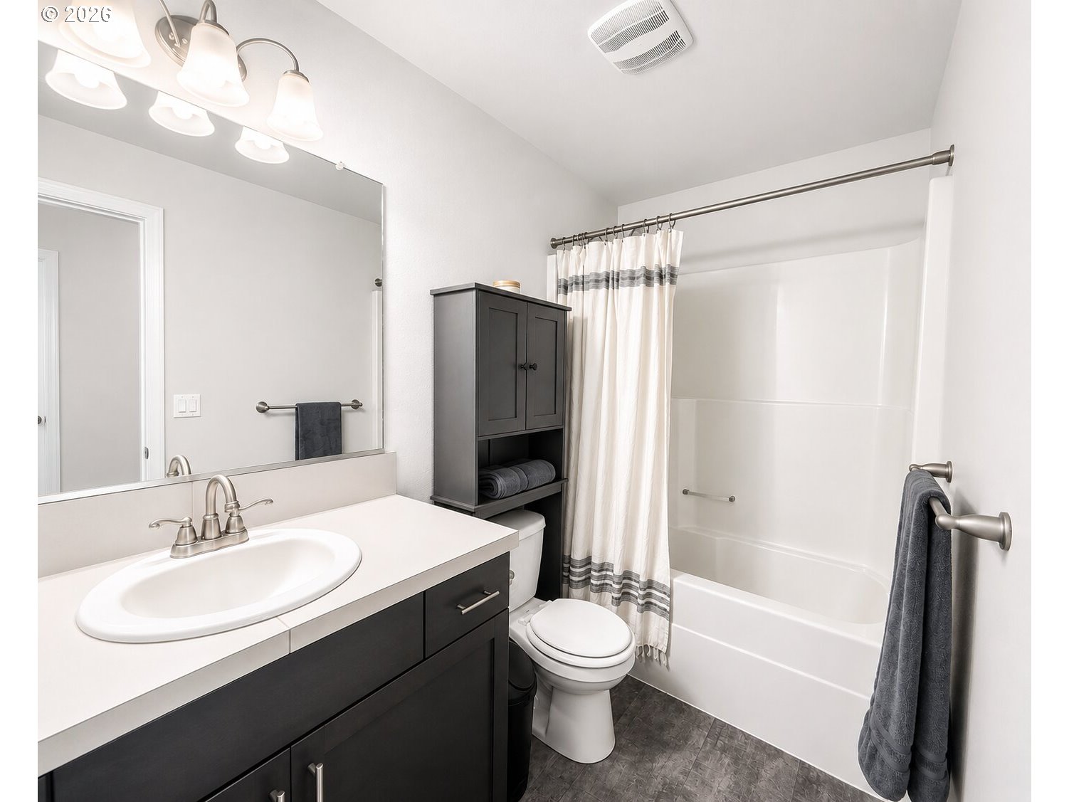 190 Kindre Street St. Helens, OR 97051 - Photo 14 of 25 Bathroom