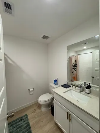 $2,300 | 7834 Calabria Drive, Richmond, TX 77406