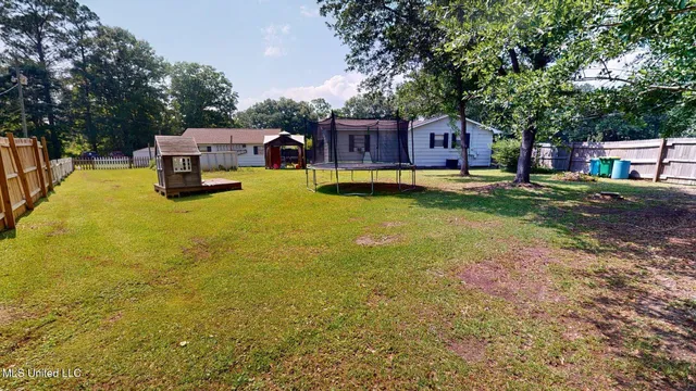 $195,000 | 6400 Hans Road, Moss Point, MS 39562