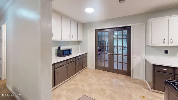 $190,000 | 6400 Hans Road, Moss Point, MS 39562