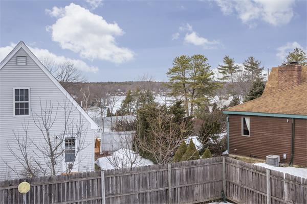 105 Indian Run Road Bellingham, MA 02019 - Photo 17 of 18