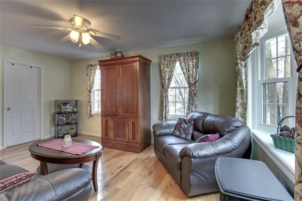 105 Indian Run Road Bellingham, MA 02019 - Photo 8 of 18