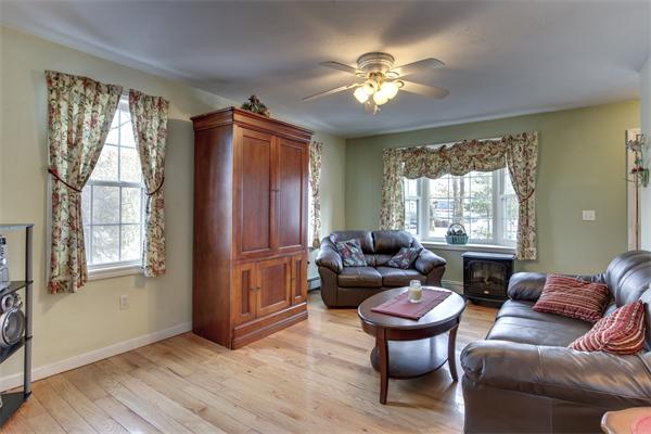 105 Indian Run Road Bellingham, MA 02019 - Photo 9 of 18