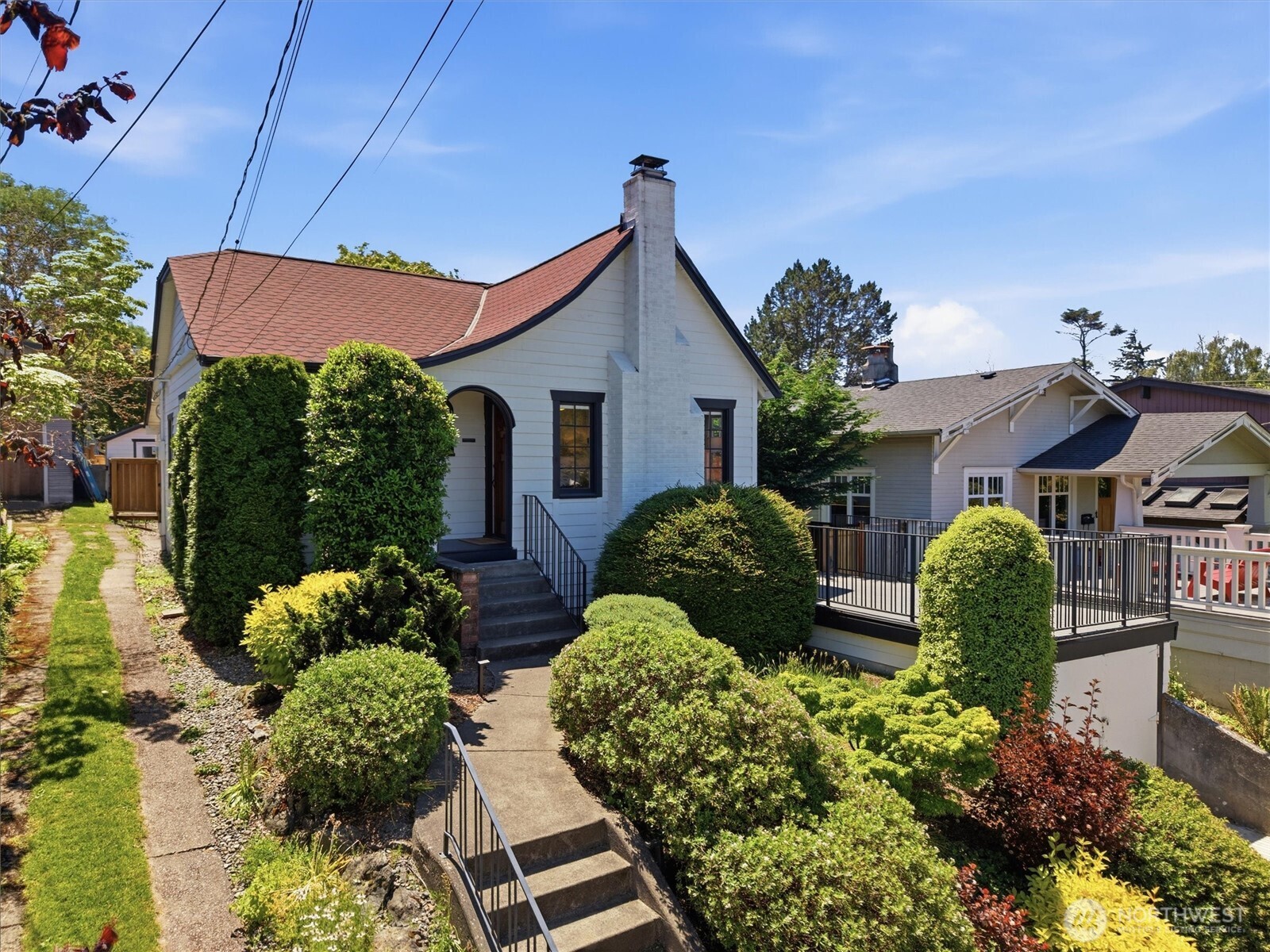 4809 Southwest Findlay Street Seattle, WA 98136 - Photo 3 of 39 Gallery Image 3