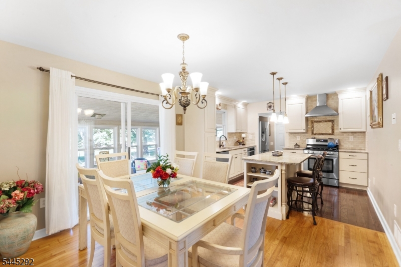 1280 Oxford Road Bridgewater, NJ 08807 - Photo 11 of 35