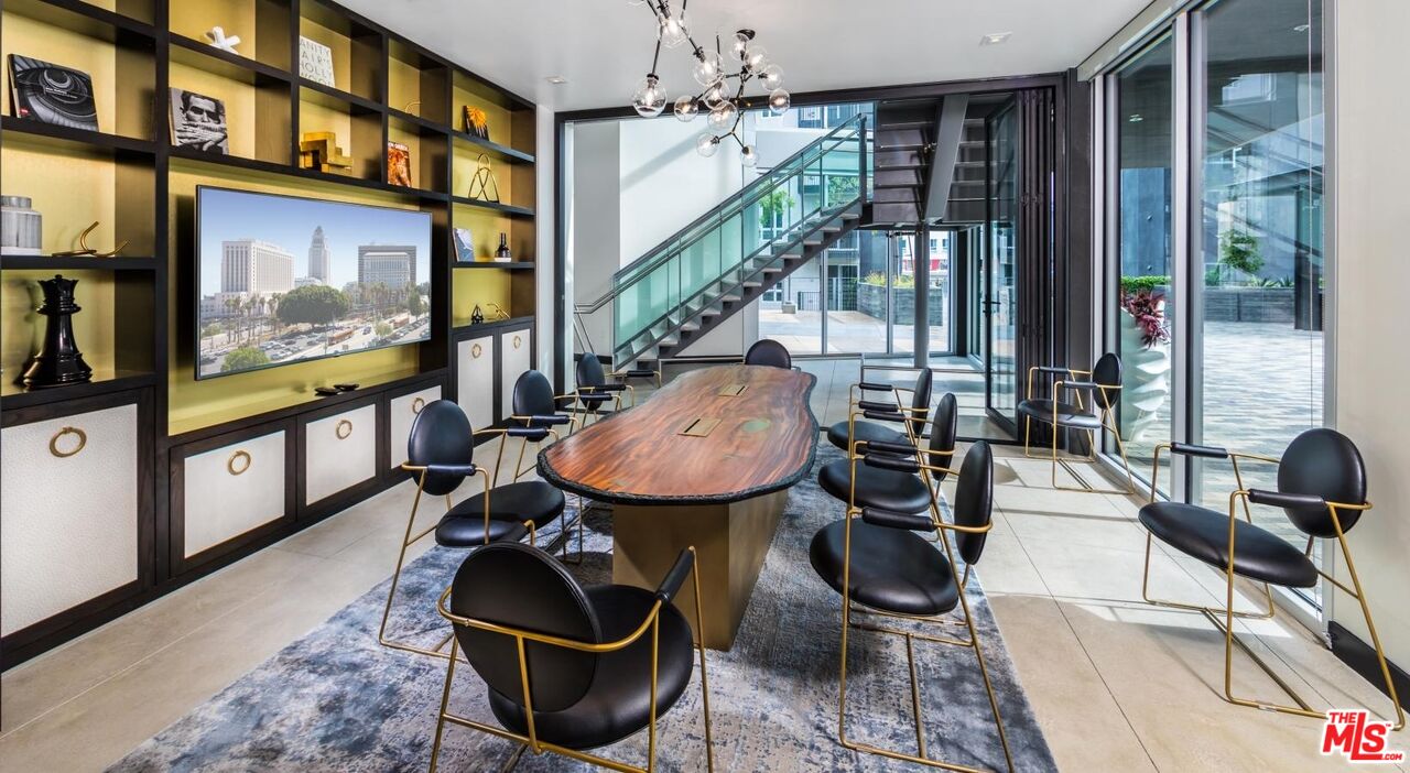 950 East 3rd Street, Unit 3508 Los Angeles, CA 90013 - Photo 8 of 19