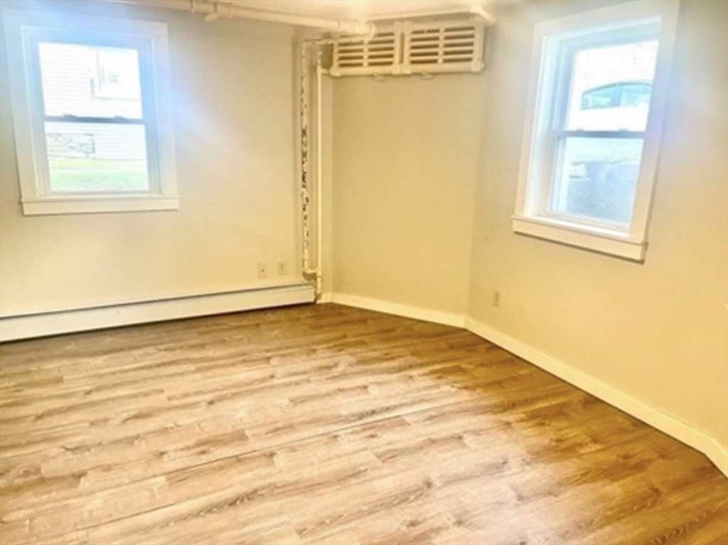 6 Trottier Street, Unit 4 Worcester, MA 01606 - Photo 7 of 9
