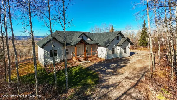 $1,600,000 | 541 Spruce Drive, Star Valley Ranch, WY 83127