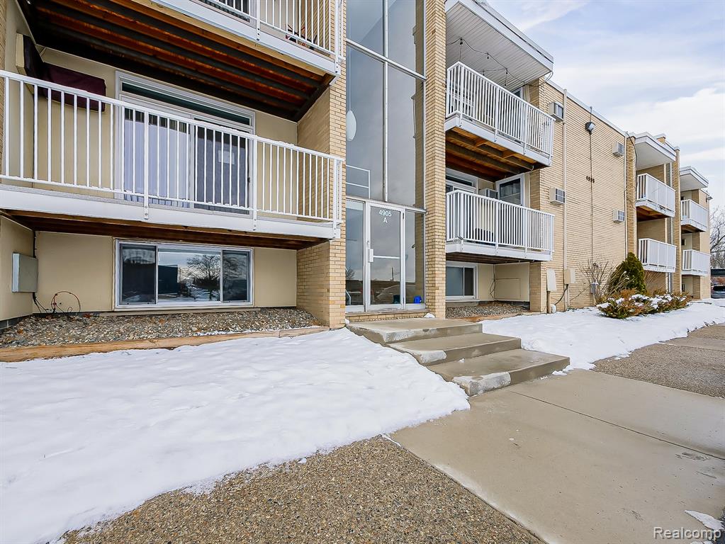 4905 South Crooks Road Royal Oak, MI 48073 - Photo 23 of 28