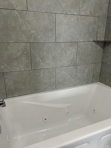 $226,500 | 309 Northwest 11th Street, Washington, IN 47501