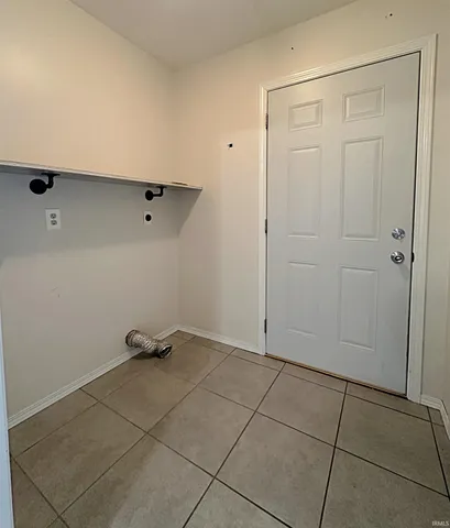 $226,500 | 309 Northwest 11th Street, Washington, IN 47501