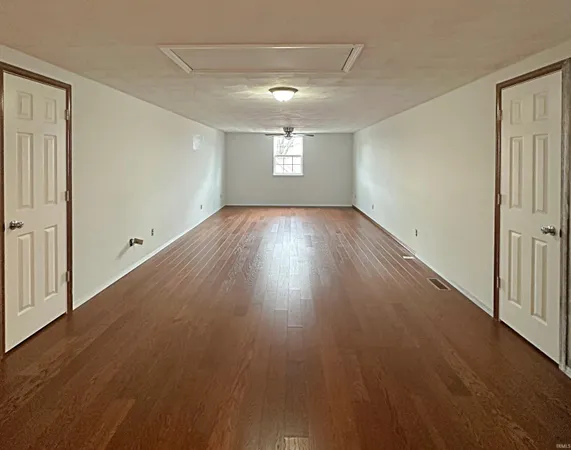 $212,000 | 309 Northwest 11th Street, Washington, IN 47501