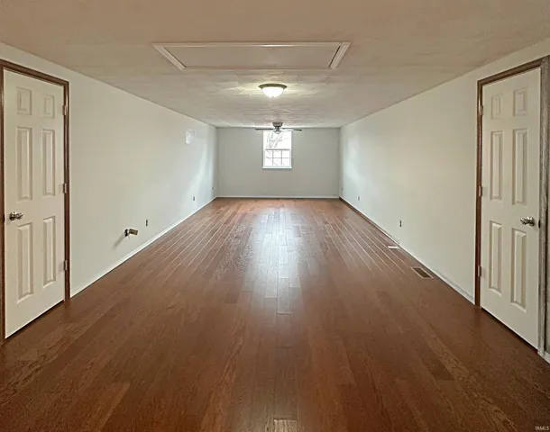 $226,500 | 309 Northwest 11th Street, Washington, IN 47501