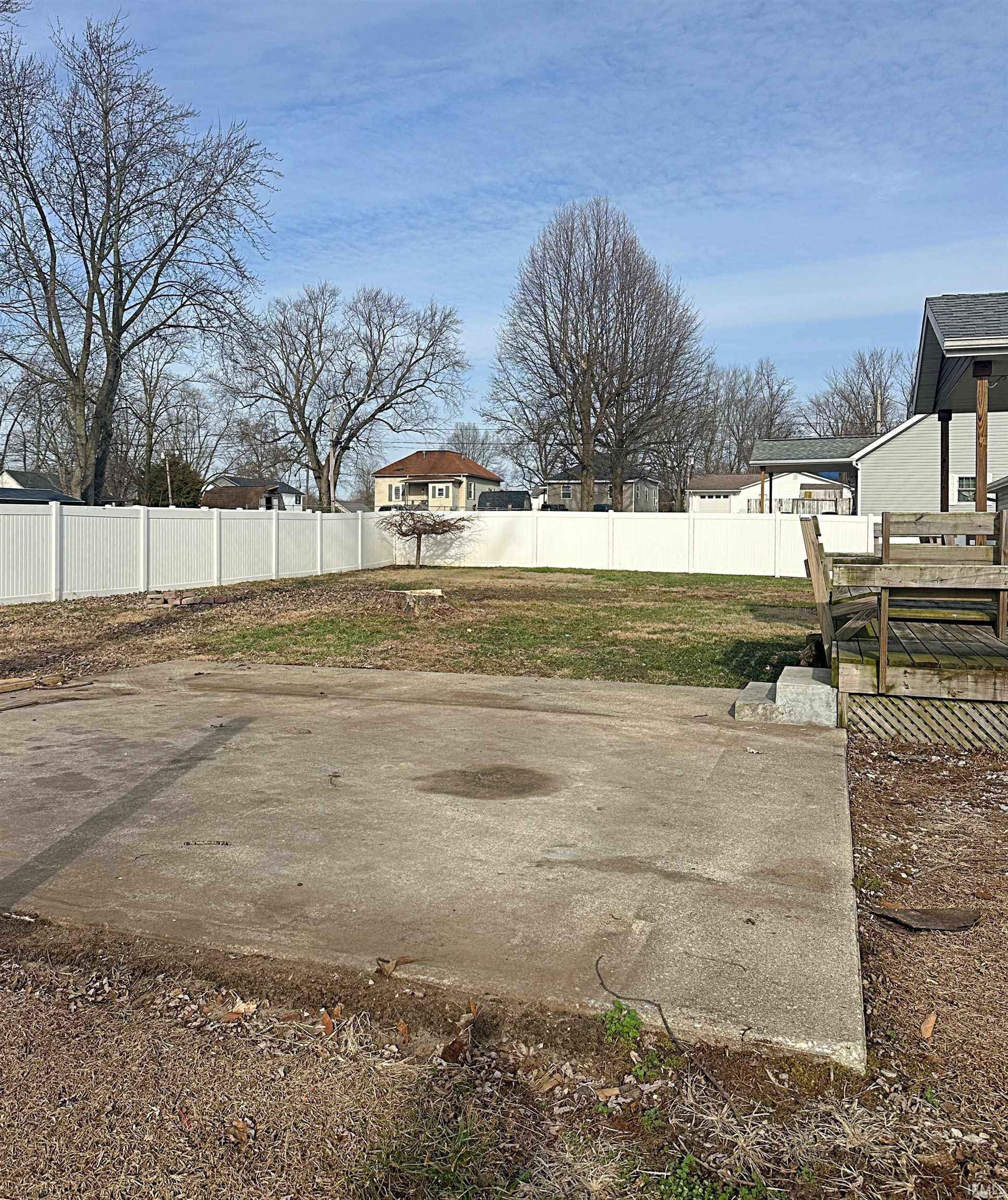 309 Northwest 11th Street Washington, IN 47501 - Photo 23 of 24