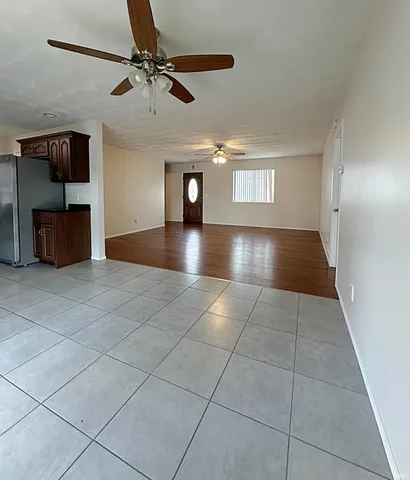 $226,500 | 309 Northwest 11th Street, Washington, IN 47501